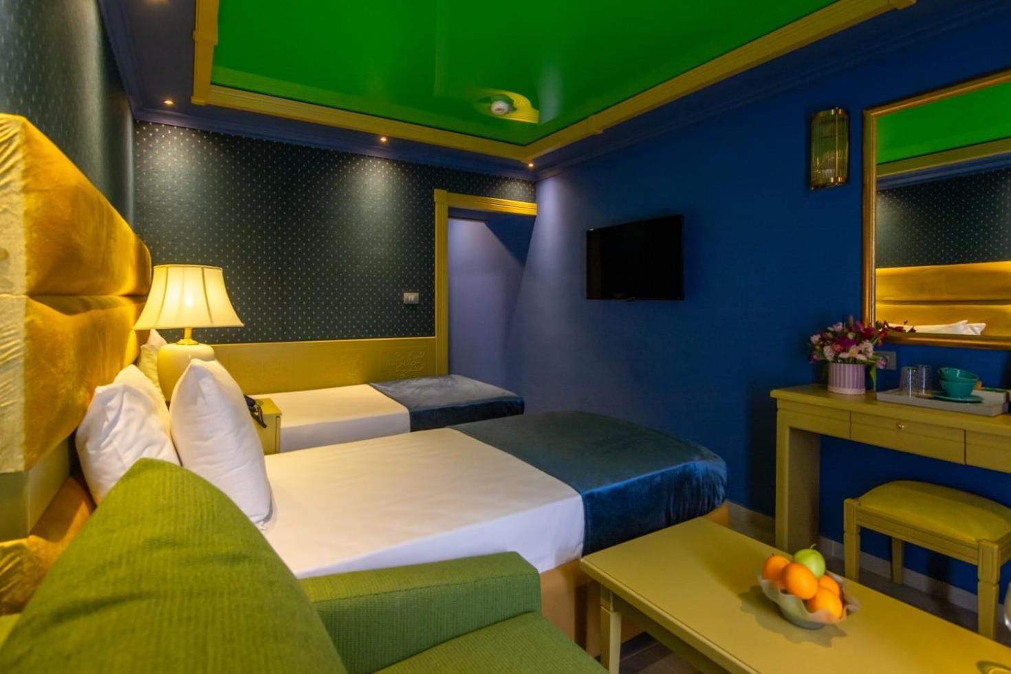 Hotel Craiova By Phoenicia Blue View Olimp Esterno foto