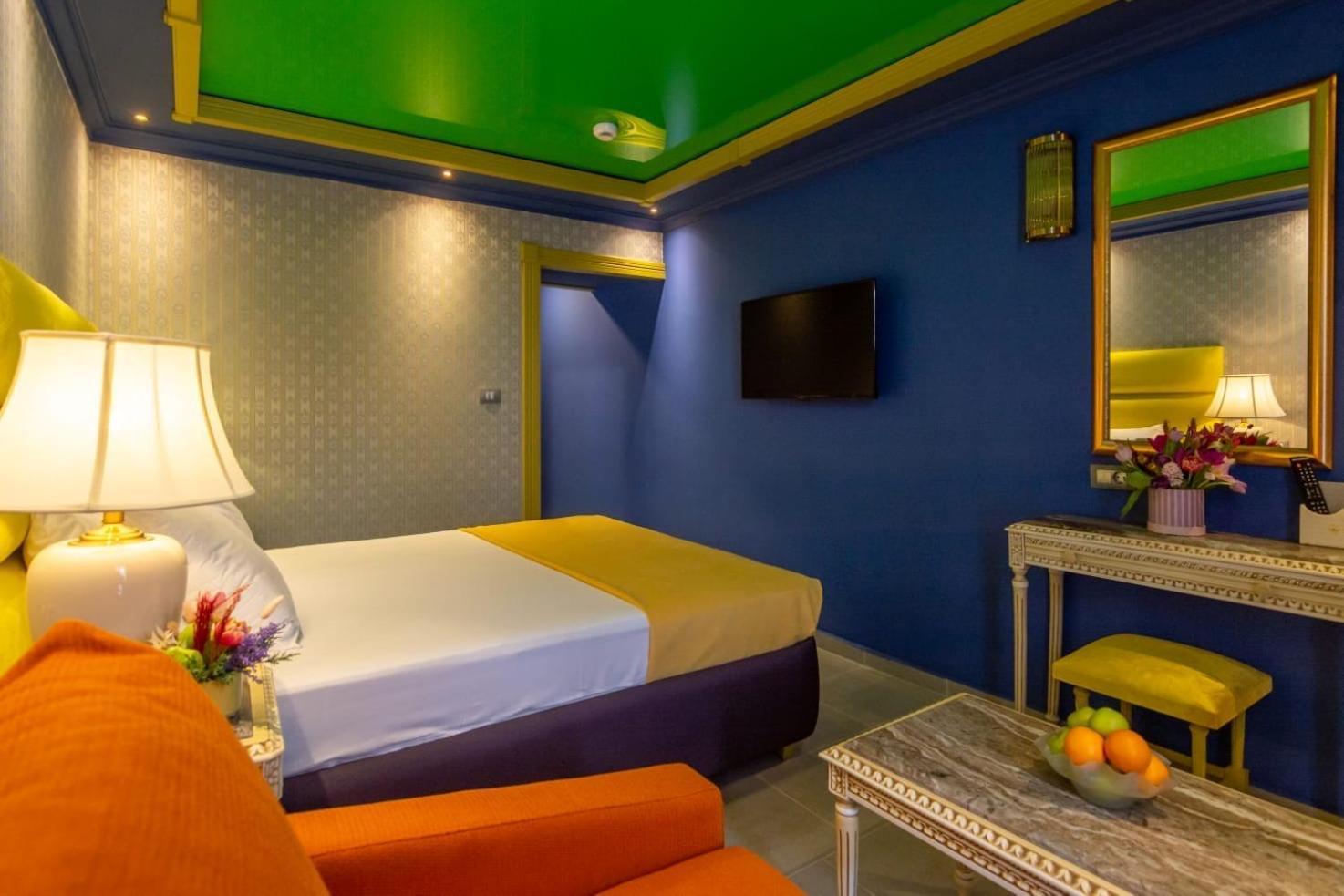Hotel Craiova By Phoenicia Blue View Olimp Esterno foto